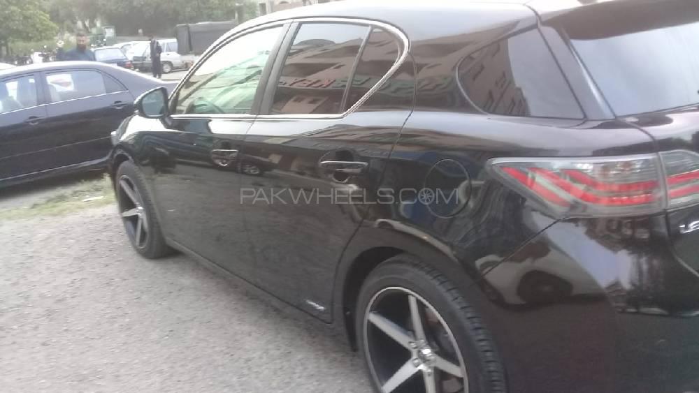 Lexus CT200h 2013 for Sale in Islamabad Image-1
