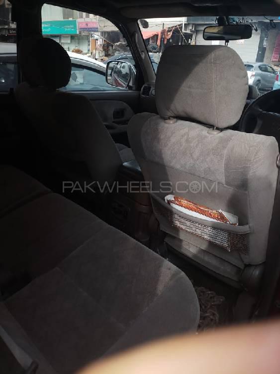 Toyota Prado 2001 for Sale in Bahawalpur Toyota Prado 2001 for Sale in Bahawalpur Image-8