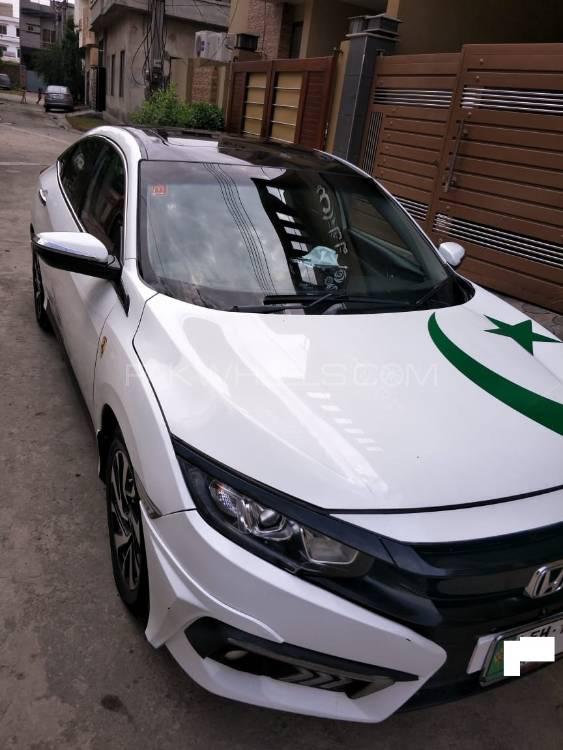 Honda Civic 2016 for Sale in Faisalabad Image-1