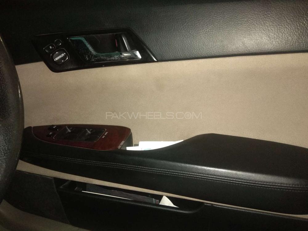 Toyota Mark X 2005 for Sale in Karachi Toyota Mark X 2005 for Sale in Karachi Image-9