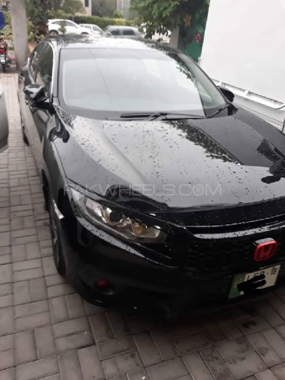 Honda Civic 2018 for Sale in Lahore Honda Civic 2018 for Sale in Lahore Image-2