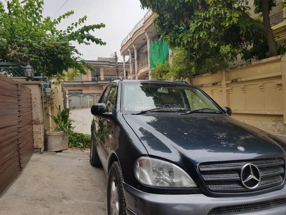 Mercedes Benz M Class 2000 for Sale in Rawalpindi Image-1