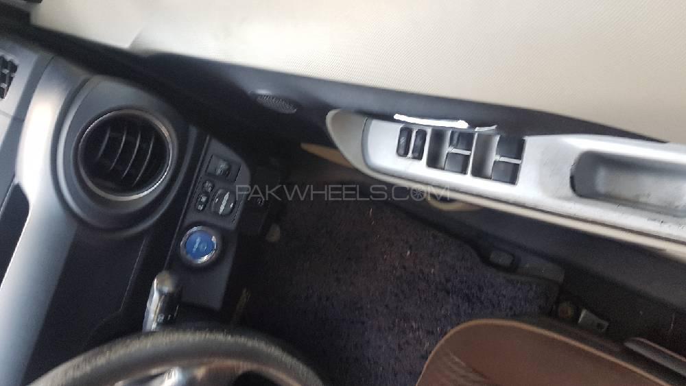 Toyota Aqua 2012 for Sale in Kohat Toyota Aqua 2012 for Sale in Kohat Image-10