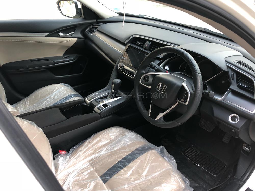 Honda Civic 2016 for Sale in Karachi Honda Civic 2016 for Sale in Karachi Image-5