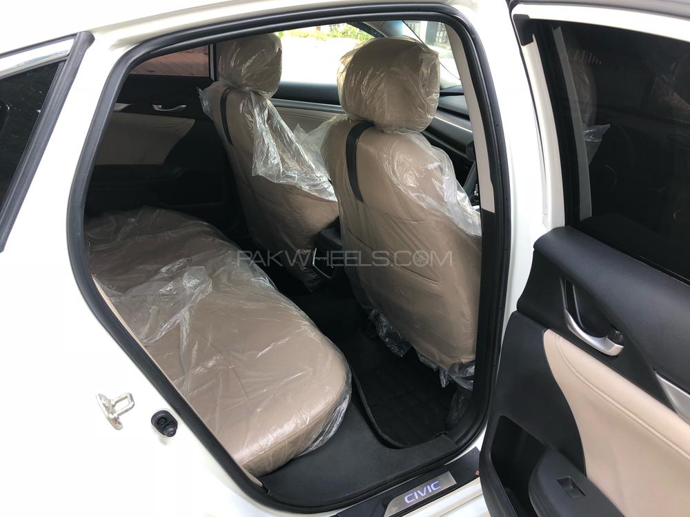 Honda Civic 2016 for Sale in Karachi Honda Civic 2016 for Sale in Karachi Image-7