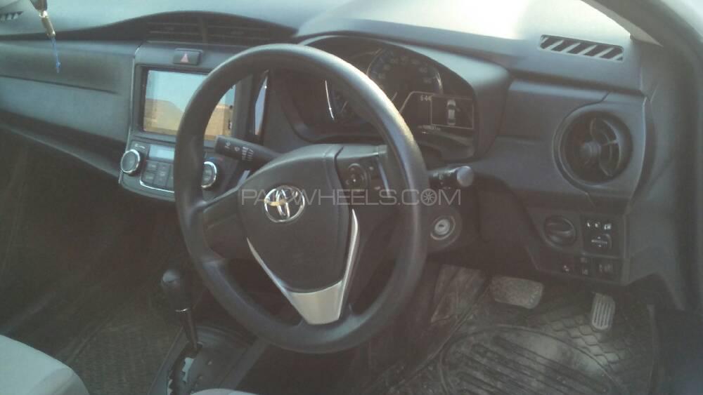Toyota Corolla Axio 2015 for Sale in Peshawar Toyota Corolla Axio 2015 for Sale in Peshawar Image-7