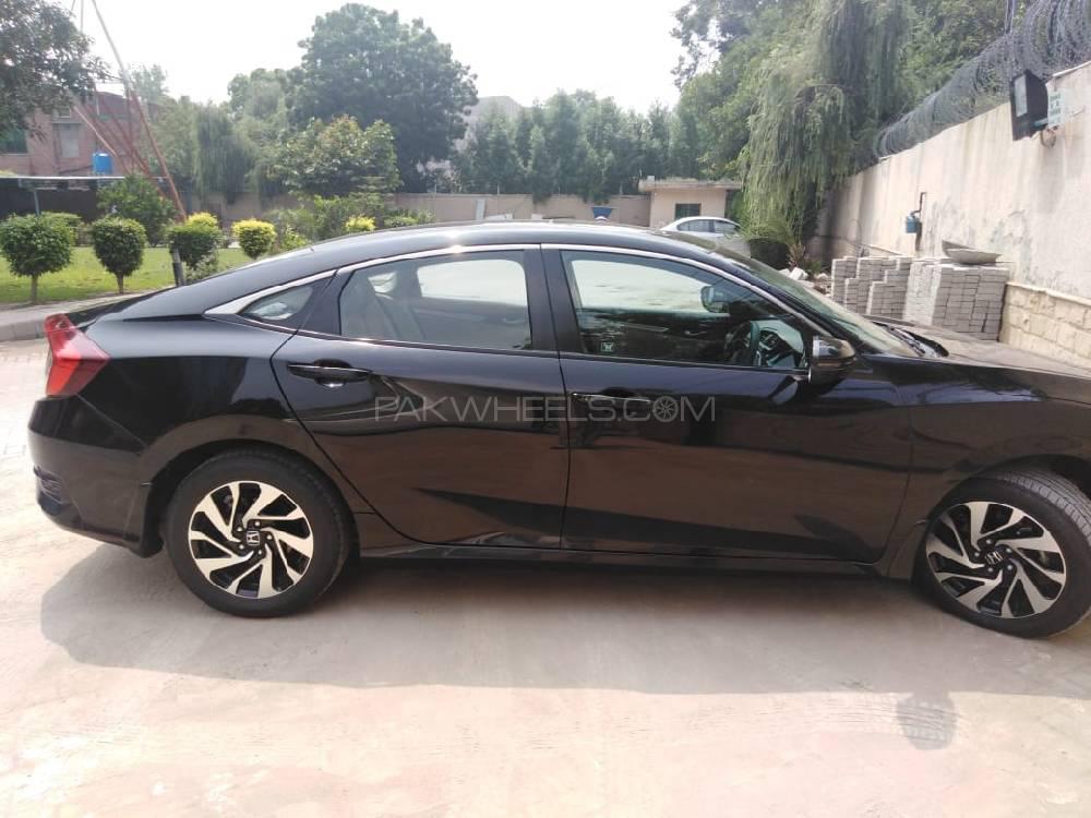 Honda Civic 2016 for Sale in Lahore Honda Civic 2016 for Sale in Lahore Image-3