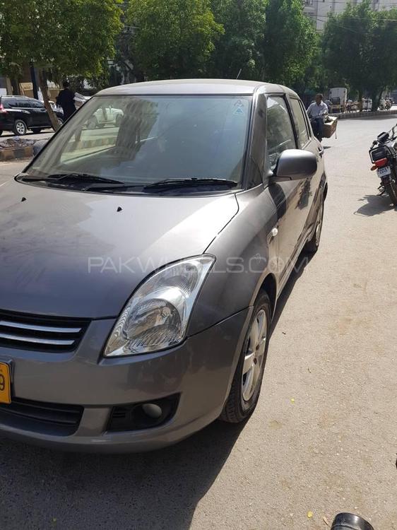 Suzuki Swift 2014 for Sale in Karachi Suzuki Swift 2014 for Sale in Karachi Image-4