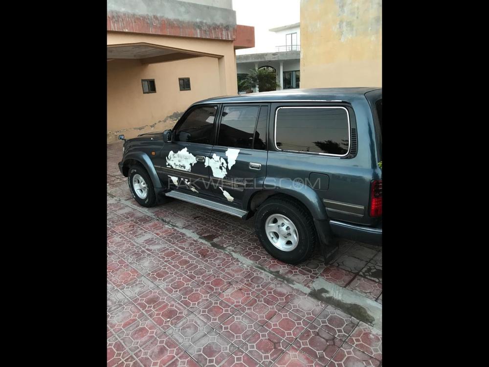 Toyota Land Cruiser 1993 for Sale in Islamabad Toyota Land Cruiser 1993 for Sale in Islamabad Image-9