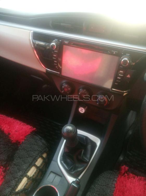 Toyota Corolla 2015 for Sale in Gujranwala Toyota Corolla 2015 for Sale in Gujranwala Image-12