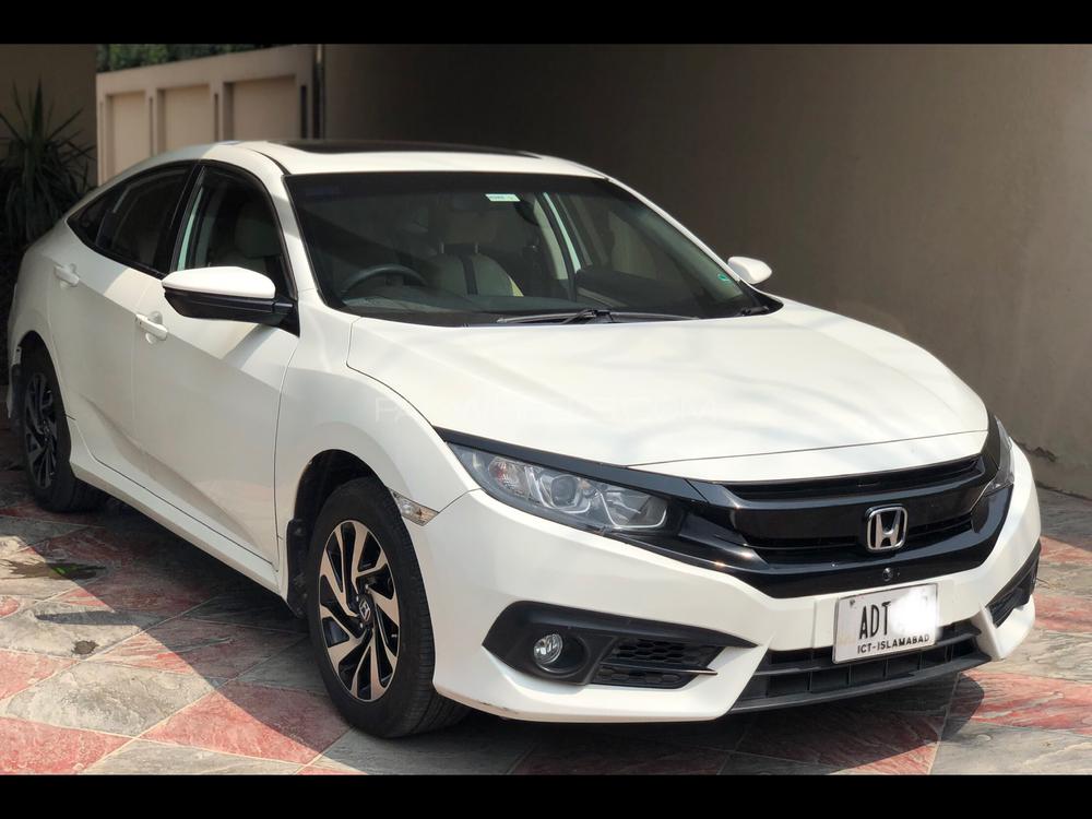 Honda Civic 2017 for Sale in Lahore Image-1