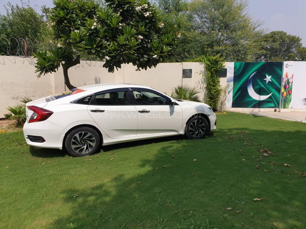 Honda Civic 2016 for Sale in Sargodha Honda Civic 2016 for Sale in Sargodha Image-3