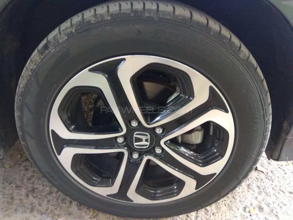 Honda Vezel 2017 for Sale in Islamabad Honda Vezel 2017 for Sale in Islamabad Image-18