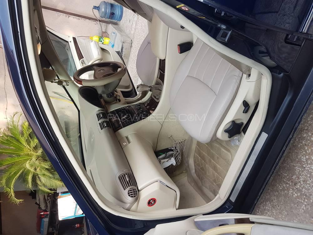Mercedes Benz C Class 2005 for Sale in Lahore Mercedes Benz C Class 2005 for Sale in Lahore Image-4