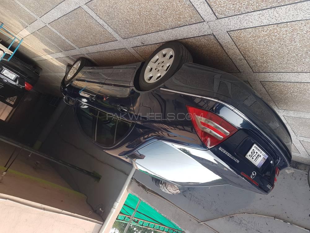 Mercedes Benz C Class 2005 for Sale in Lahore Mercedes Benz C Class 2005 for Sale in Lahore Image-18