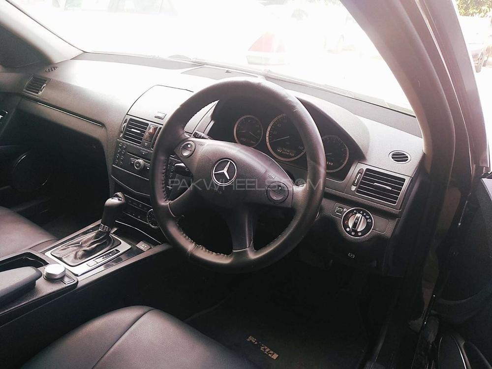 Mercedes Benz C Class 2009 for Sale in Rawalpindi Mercedes Benz C Class 2009 for Sale in Rawalpindi Image-8