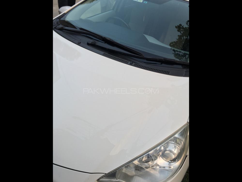 Toyota Aqua 2012 for Sale in Lahore Toyota Aqua 2012 for Sale in Lahore Image-8