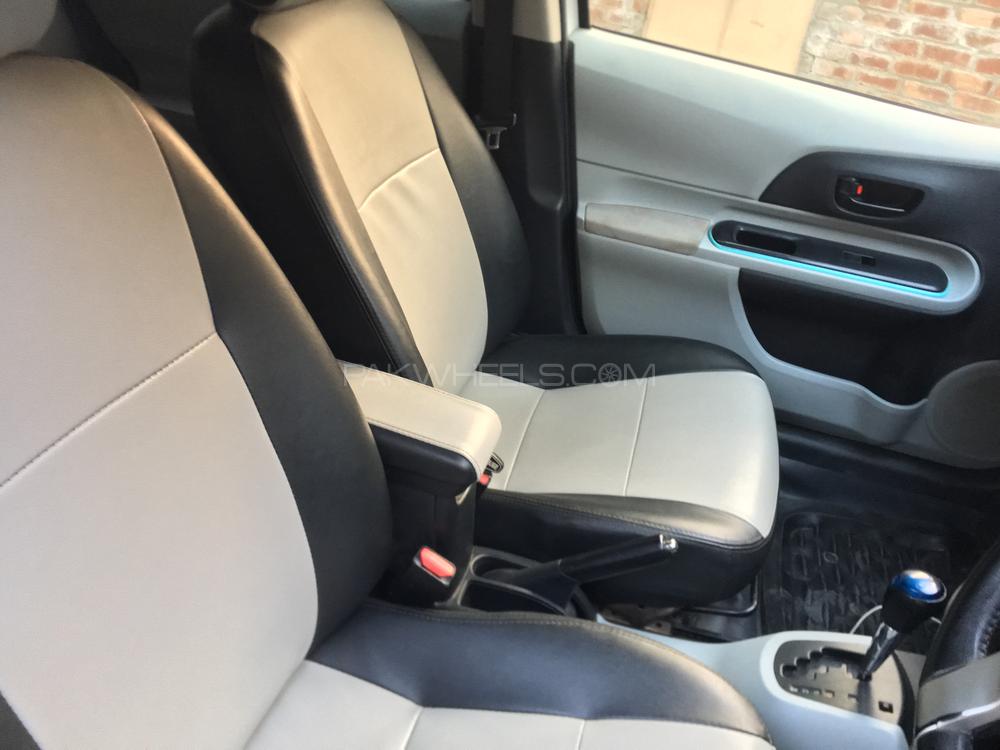 Toyota Aqua 2012 for Sale in Lahore Toyota Aqua 2012 for Sale in Lahore Image-11