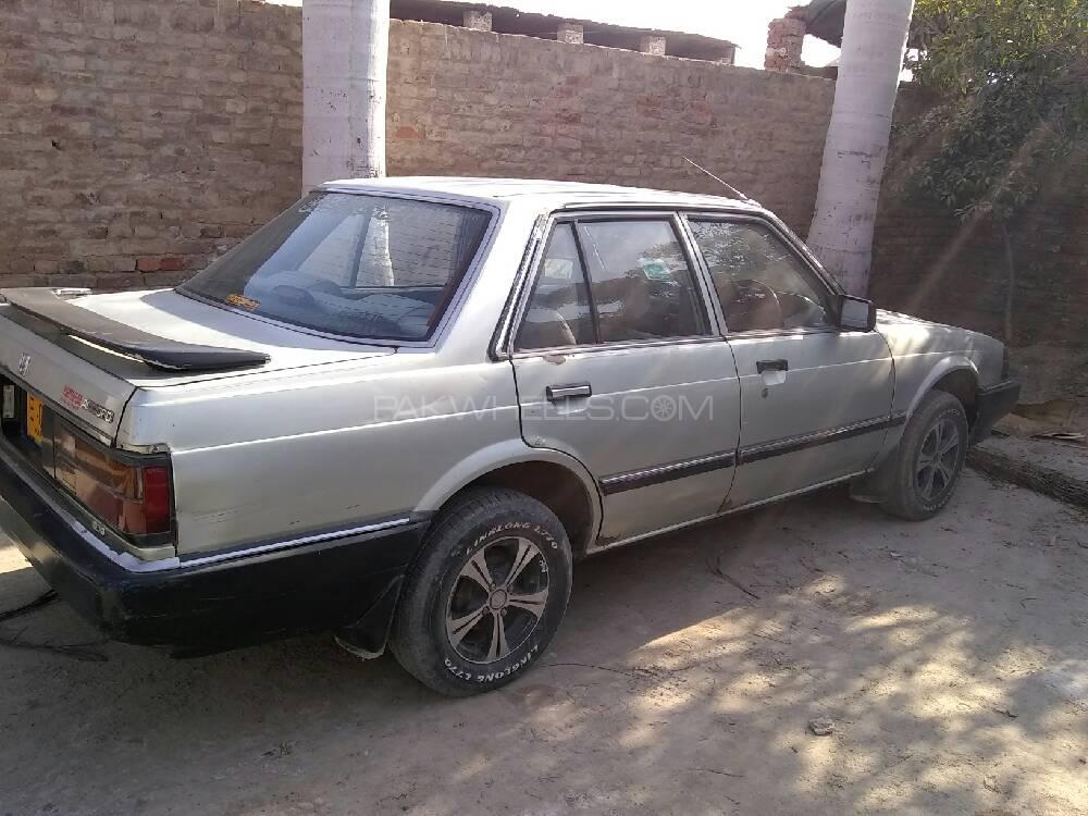 ہونڈا اکارڈ 1984 for Sale in حیدرآباد ہونڈا اکارڈ 1984 for Sale in حیدرآباد Image-6