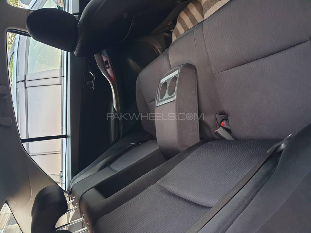 Toyota Premio 2010 for Sale in Islamabad Toyota Premio 2010 for Sale in Islamabad Image-6