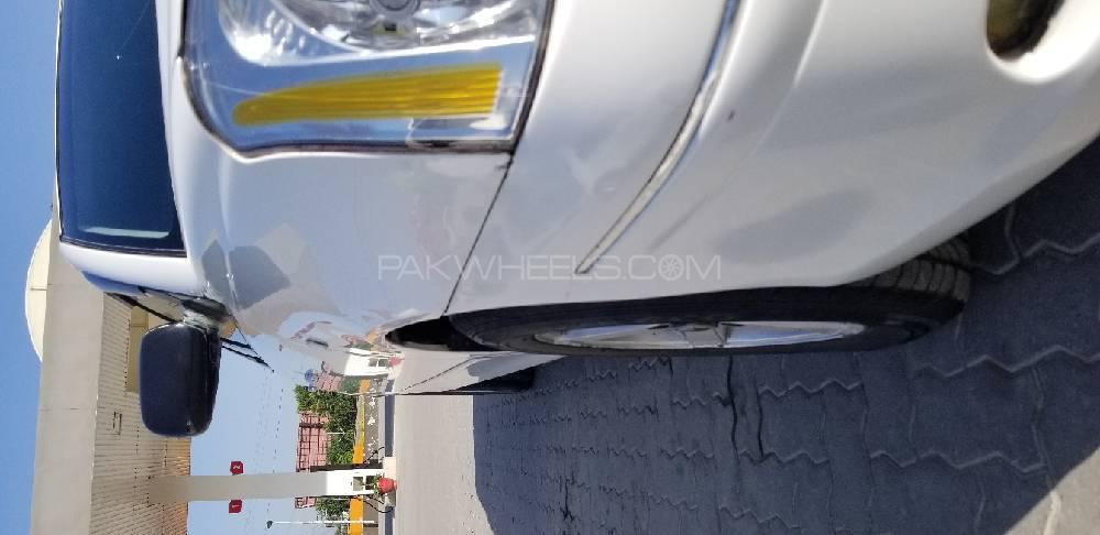 Toyota Premio 2005 for Sale in Peshawar Toyota Premio 2005 for Sale in Peshawar Image-6