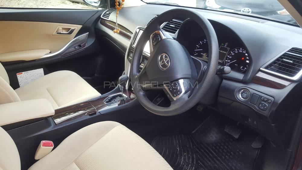 Toyota Premio 2016 for Sale in Islamabad Toyota Premio 2016 for Sale in Islamabad Image-10