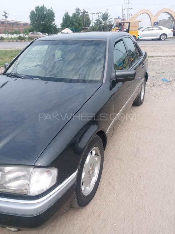 Mercedes Benz C Class 1995 for Sale in Gujranwala Image-1