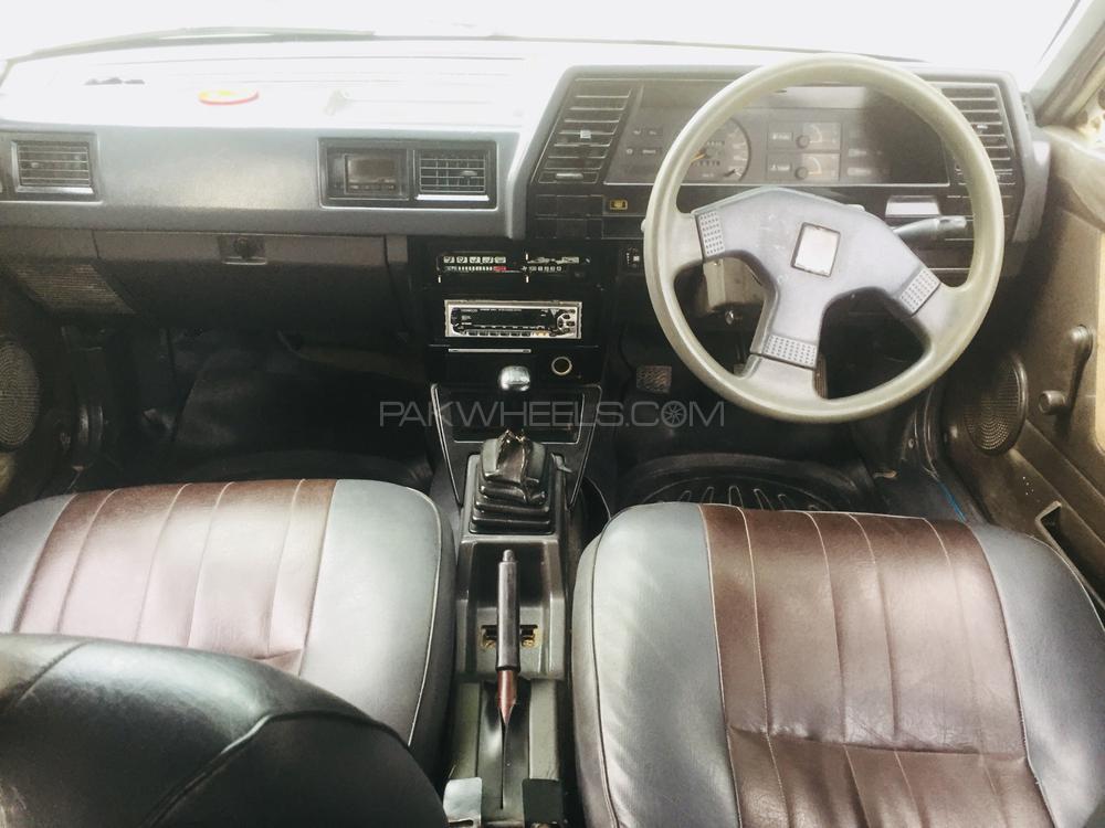 Nissan Sunny 1988 for Sale in Nowshera Nissan Sunny 1988 for Sale in Nowshera Image-14
