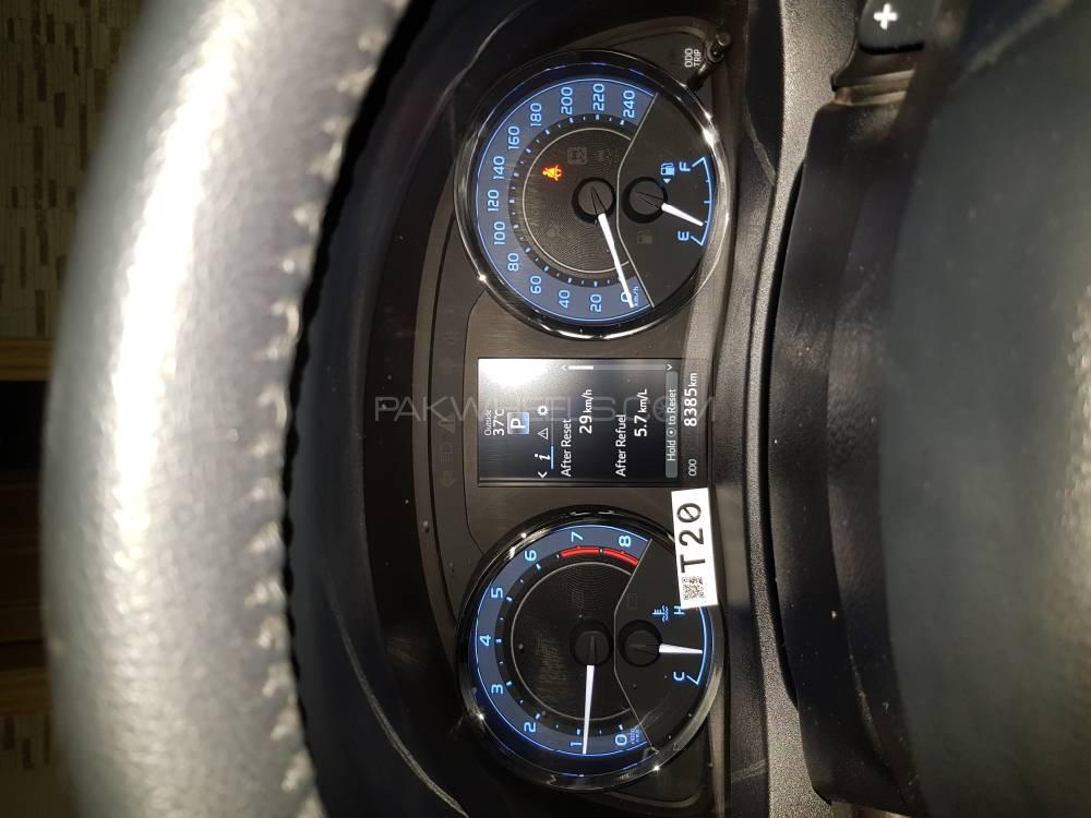 Toyota Corolla 2018 for Sale in Dera ismail khan Toyota Corolla 2018 for Sale in Dera ismail khan Image-2