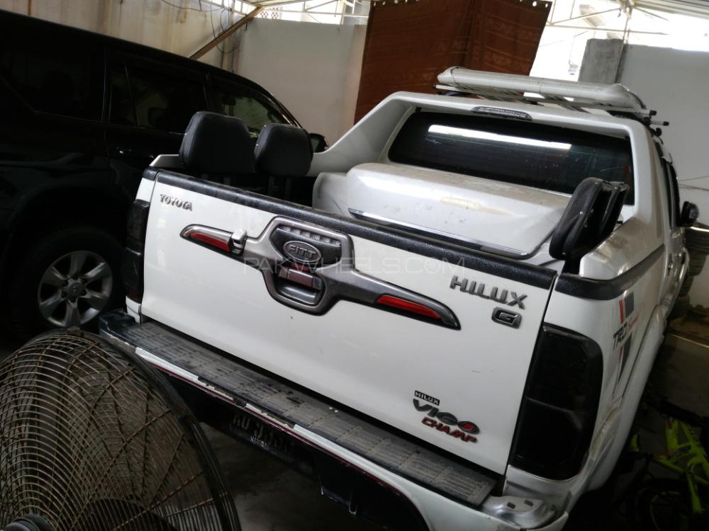 Toyota Hilux 2011 for Sale in Karachi Toyota Hilux 2011 for Sale in Karachi Image-5