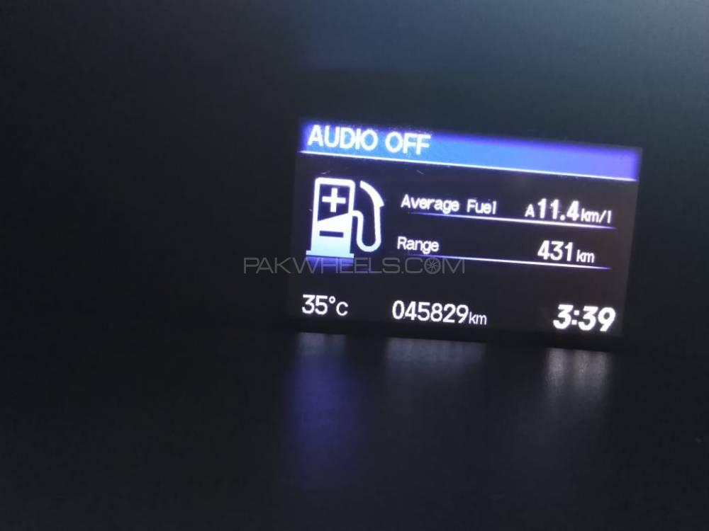 Honda Civic 2014 for Sale in Karachi Honda Civic 2014 for Sale in Karachi Image-8