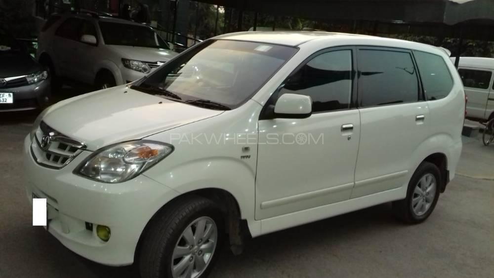 Toyota Avanza 2011 for Sale in Chenab Nagar Image-1