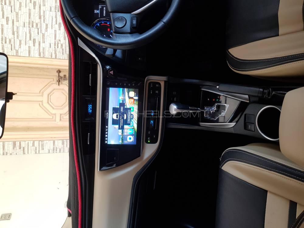 Toyota Corolla 2018 for Sale in Dera ismail khan Toyota Corolla 2018 for Sale in Dera ismail khan Image-12