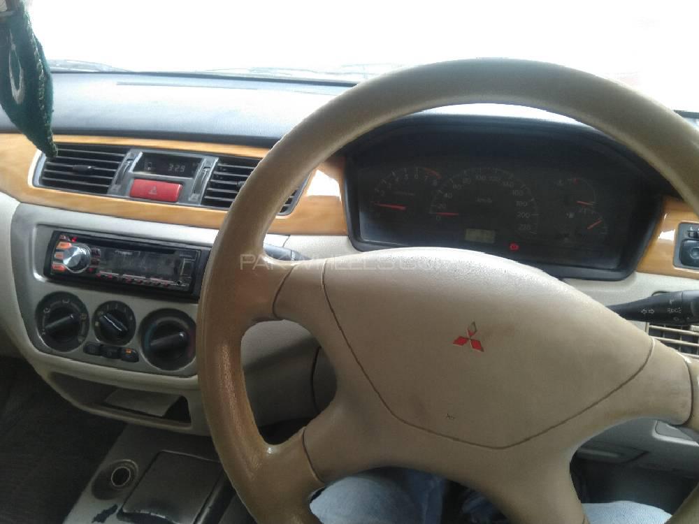Mitsubishi Lancer 2005 for Sale in Karachi Mitsubishi Lancer 2005 for Sale in Karachi Image-4