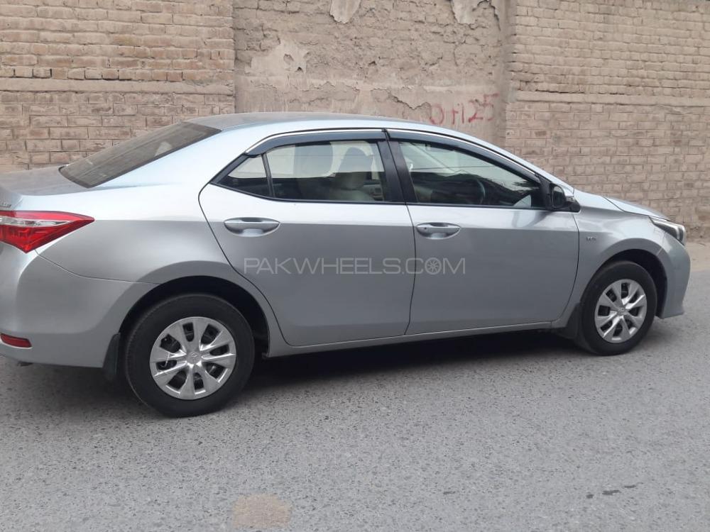 ٹویوٹا کرولا 2015 for Sale in پشاور ٹویوٹا کرولا 2015 for Sale in پشاور Image-4