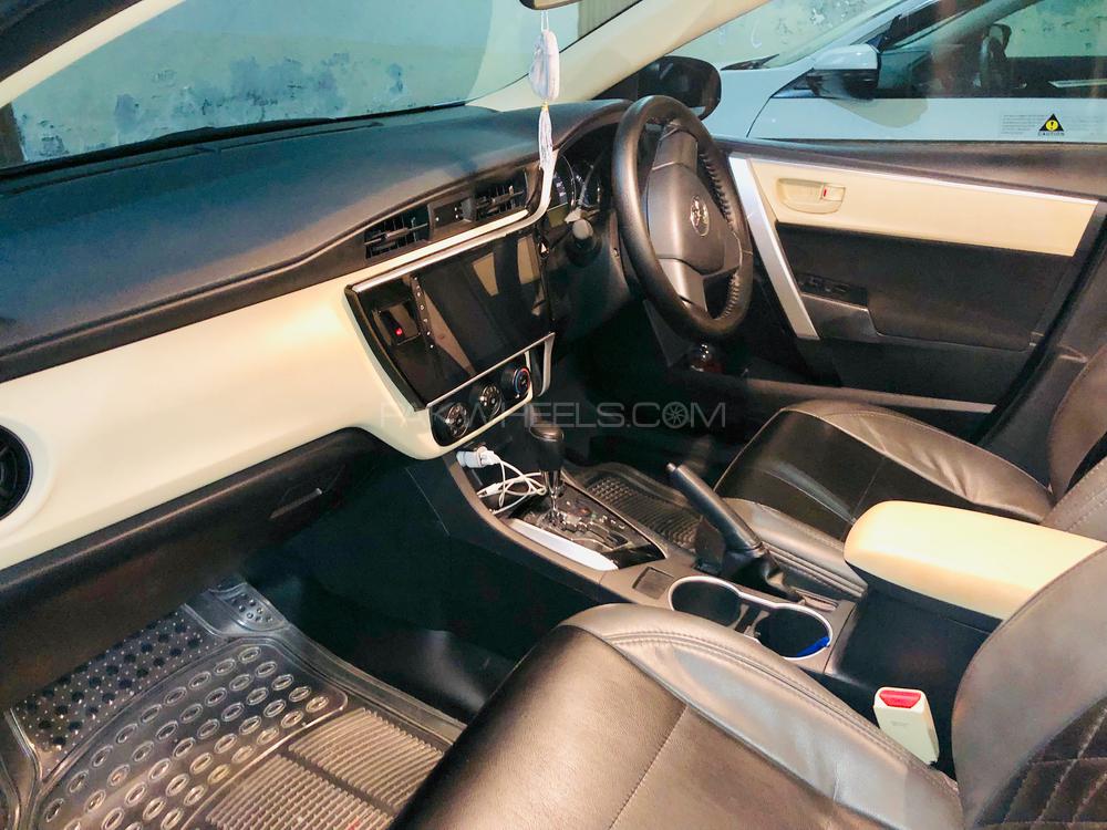 Toyota Corolla 2018 for Sale in Multan Toyota Corolla 2018 for Sale in Multan Image-4