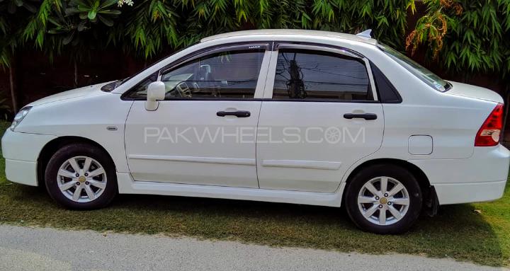 Suzuki Liana 2011 for Sale in Lahore Image-1