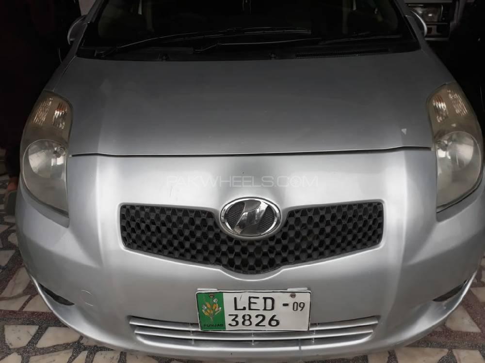 Toyota Vitz 2009 for Sale in Sargodha Image-1