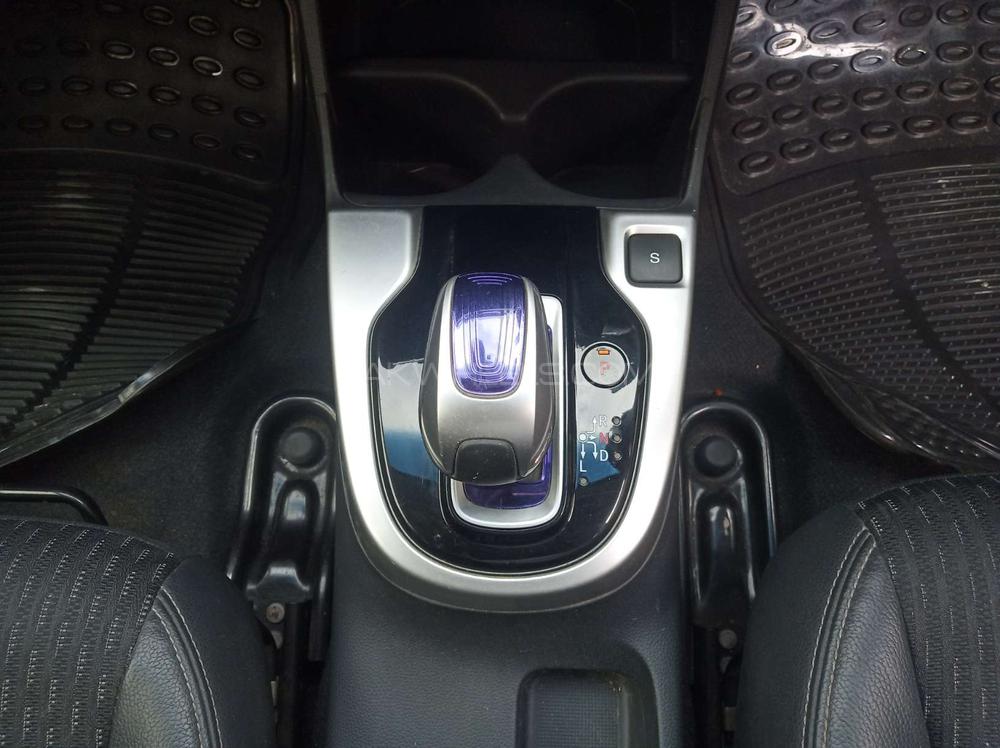 Honda Fit 2015 for Sale in Karachi Honda Fit 2015 for Sale in Karachi Image-6