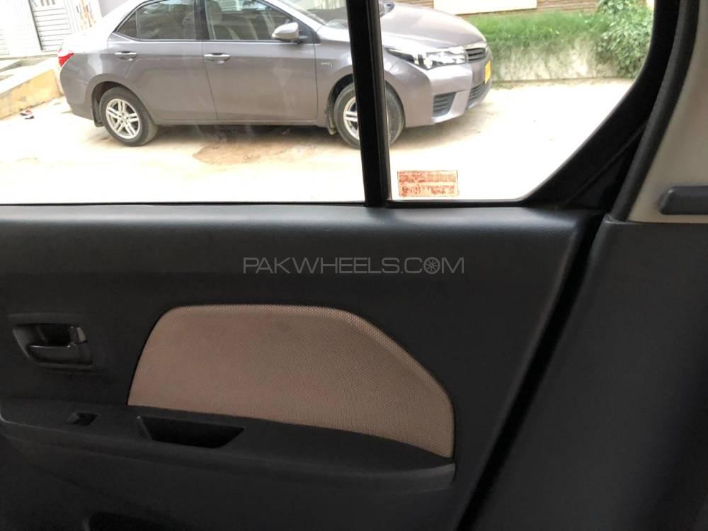 Suzuki Wagon R 2014 for Sale in Karachi Suzuki Wagon R 2014 for Sale in Karachi Image-9