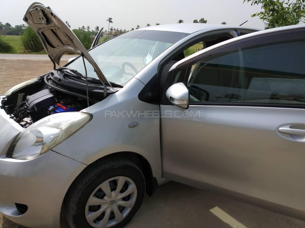 Toyota Vitz 2007 for Sale in D.G.Khan Toyota Vitz 2007 for Sale in D.G.Khan Image-11