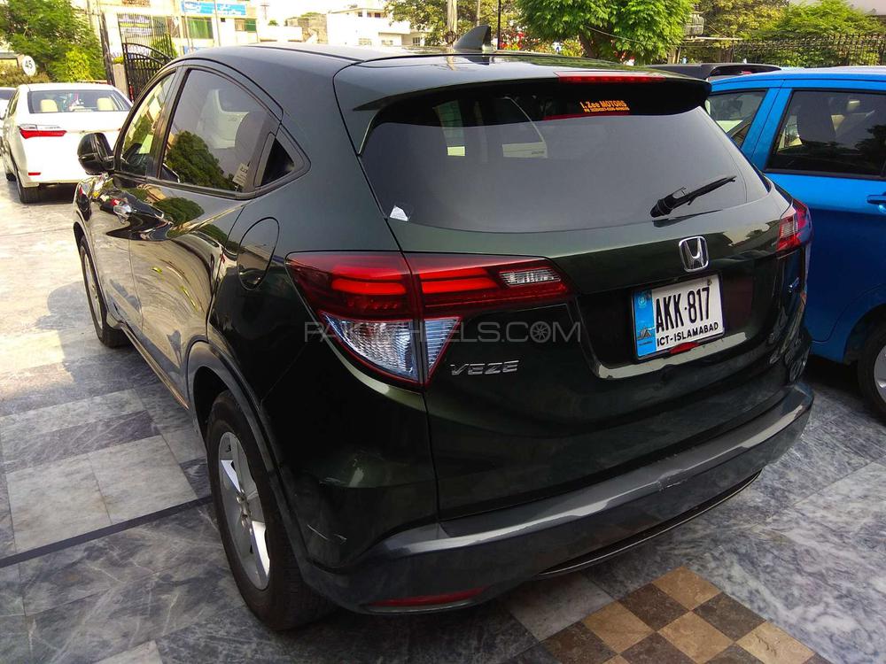 Honda Vezel 2014 for Sale in Lahore Honda Vezel 2014 for Sale in Lahore Image-14