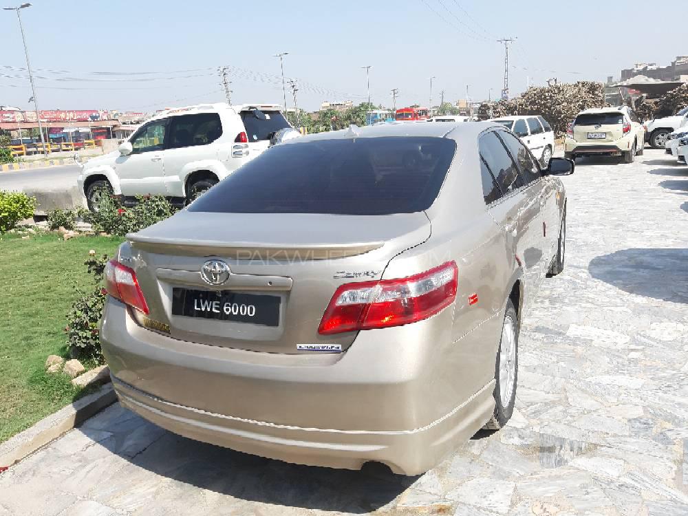 ٹویوٹا کیمری 2006 for Sale in پشاور ٹویوٹا کیمری 2006 for Sale in پشاور Image-10