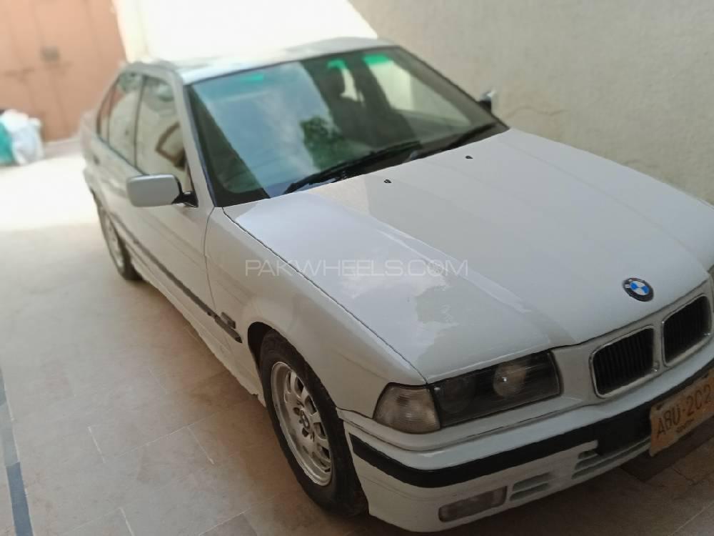 BMW 3 Series 1996 for Sale in Karachi BMW 3 Series 1996 for Sale in Karachi Image-10