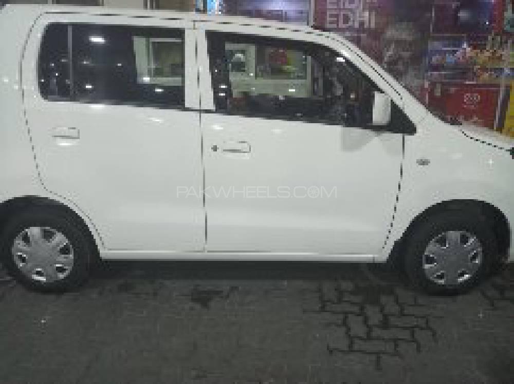 Suzuki Wagon R 2018 for Sale in Lahore Suzuki Wagon R 2018 for Sale in Lahore Image-2