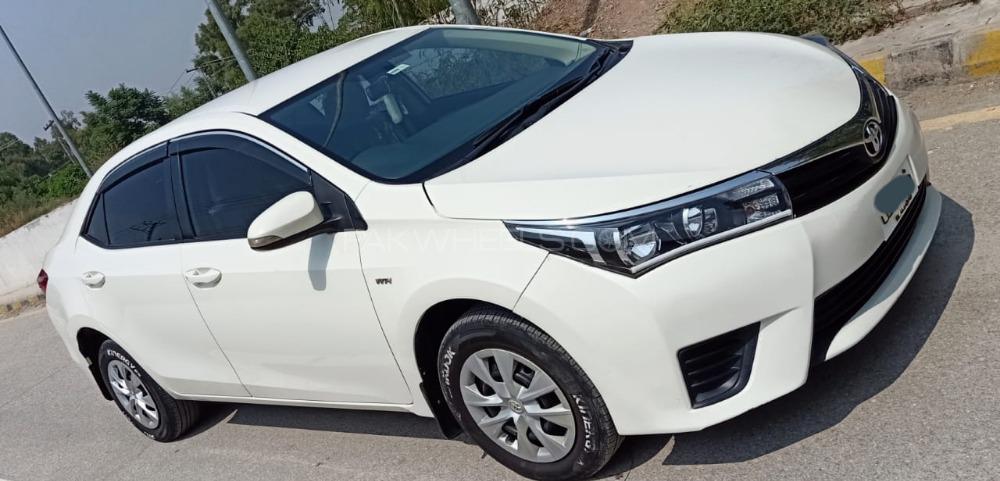 Toyota Corolla 2015 for Sale in Peshawar Toyota Corolla 2015 for Sale in Peshawar Image-4