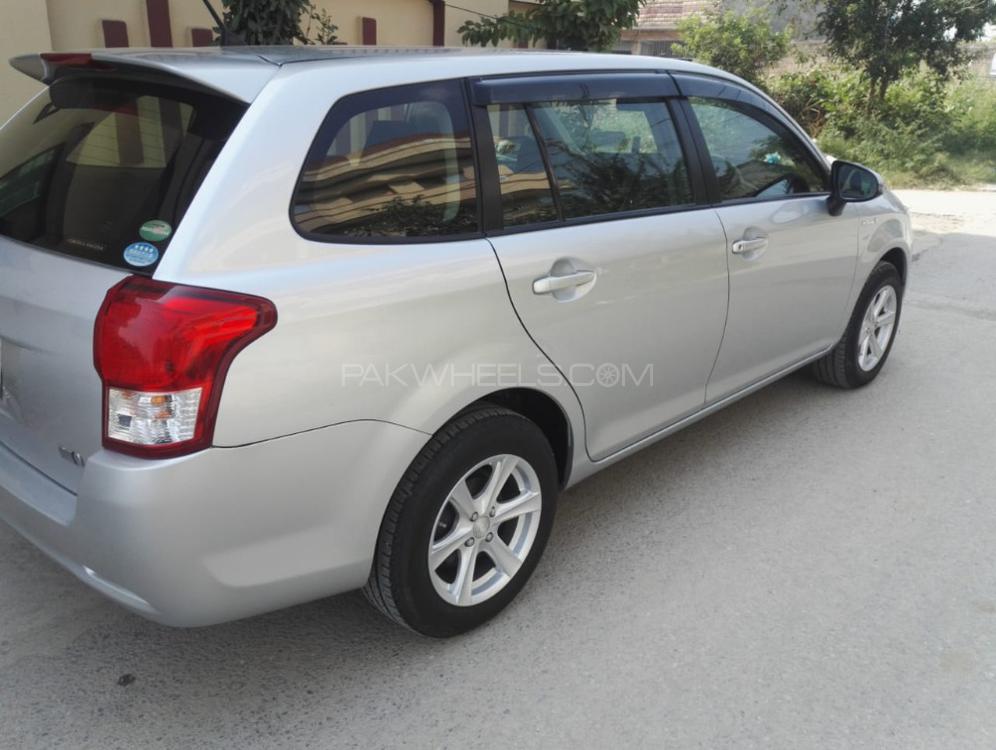 Toyota Corolla Fielder 2014 for Sale in Taxila Toyota Corolla Fielder 2014 for Sale in Taxila Image-4