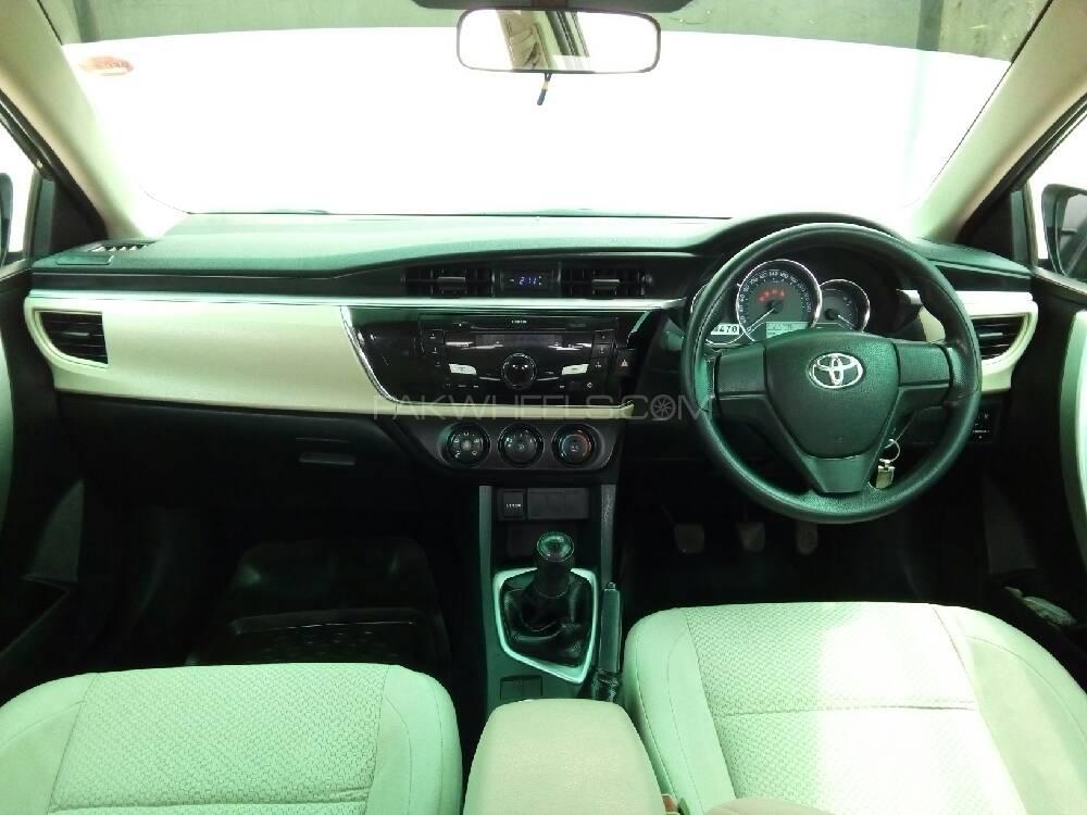 Toyota Corolla 2016 for Sale in Karachi Toyota Corolla 2016 for Sale in Karachi Image-3