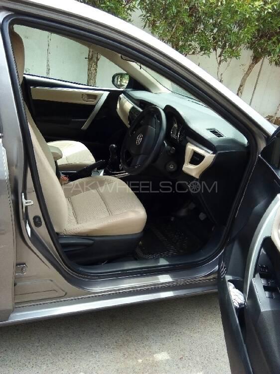 Toyota Corolla 2016 for Sale in Karachi Toyota Corolla 2016 for Sale in Karachi Image-5