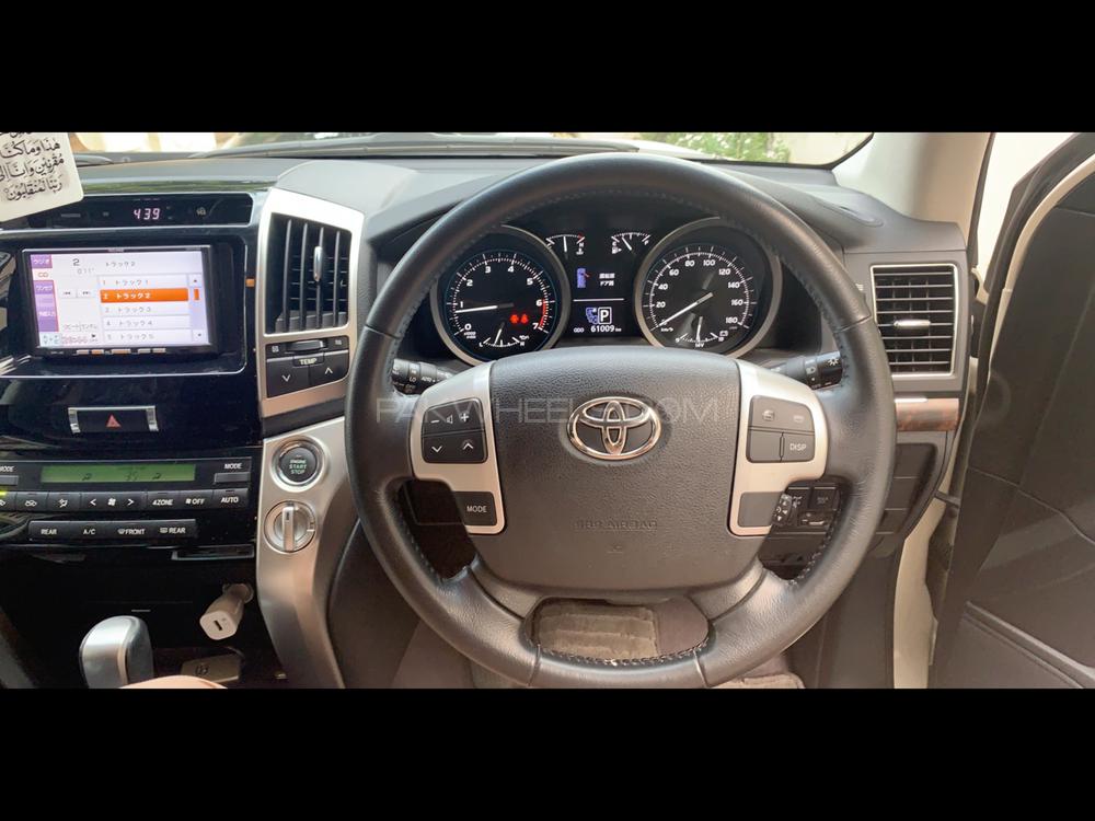 Toyota Land Cruiser 2013 for Sale in Lahore Toyota Land Cruiser 2013 for Sale in Lahore Image-8